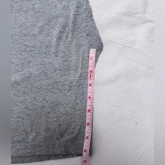 Nike Sport Gray Oversize Top in Size Small - Picture 8 of 9